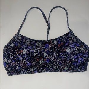 Lululemon Flow Y Bra Nulu *Light Support, A-C Cups in Flower Burst Multi🪻🌷🩷💜